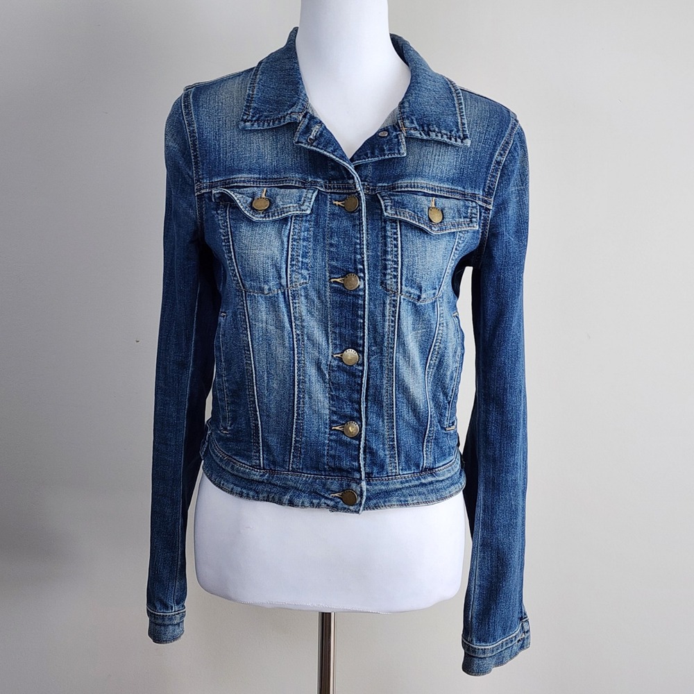 Guess Denim Jacket Womens Small Blue Button Front Cropped Classic Casual Preppy